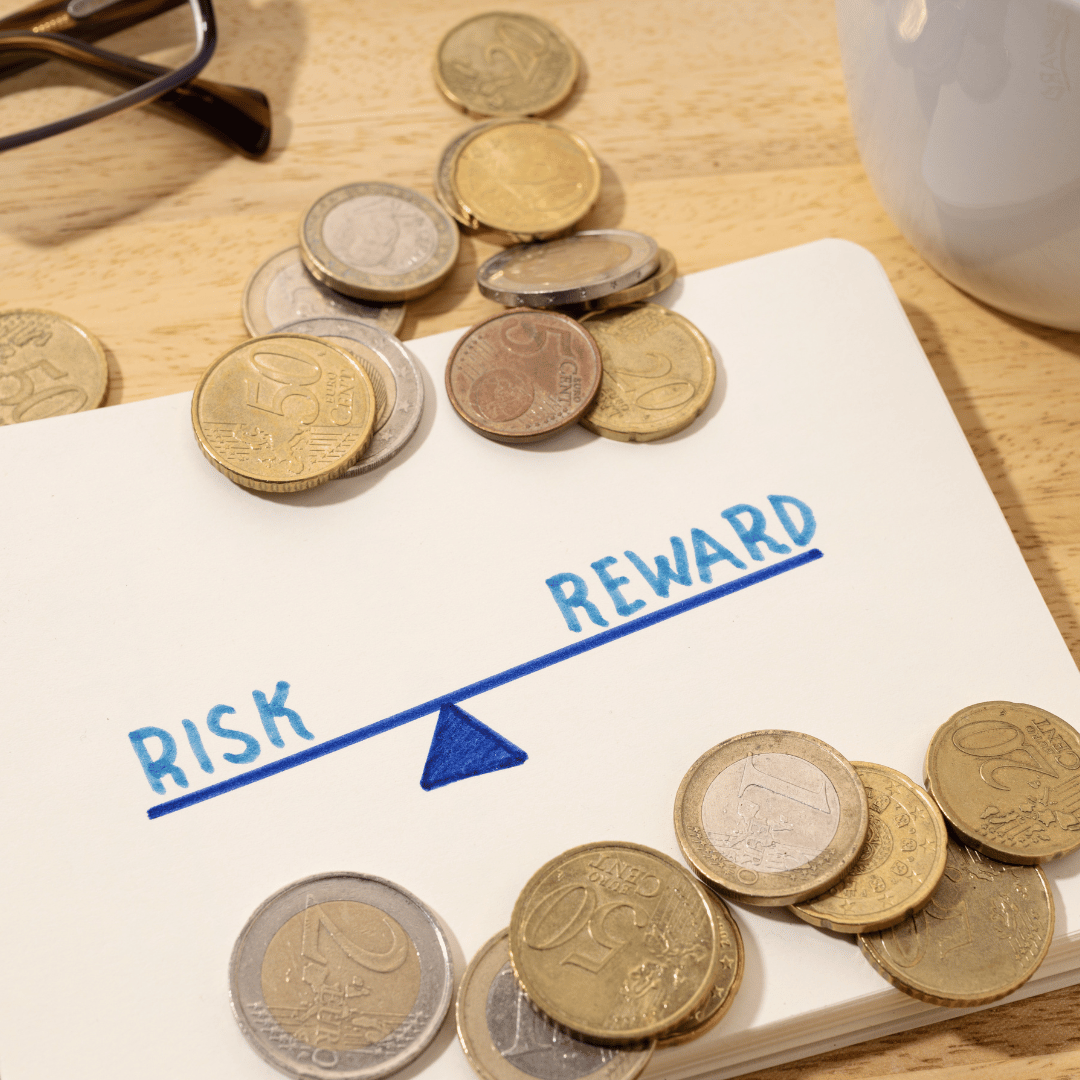 Static checklist expands into connected evidence, findings, responsibilities, risks and follow-up actions.